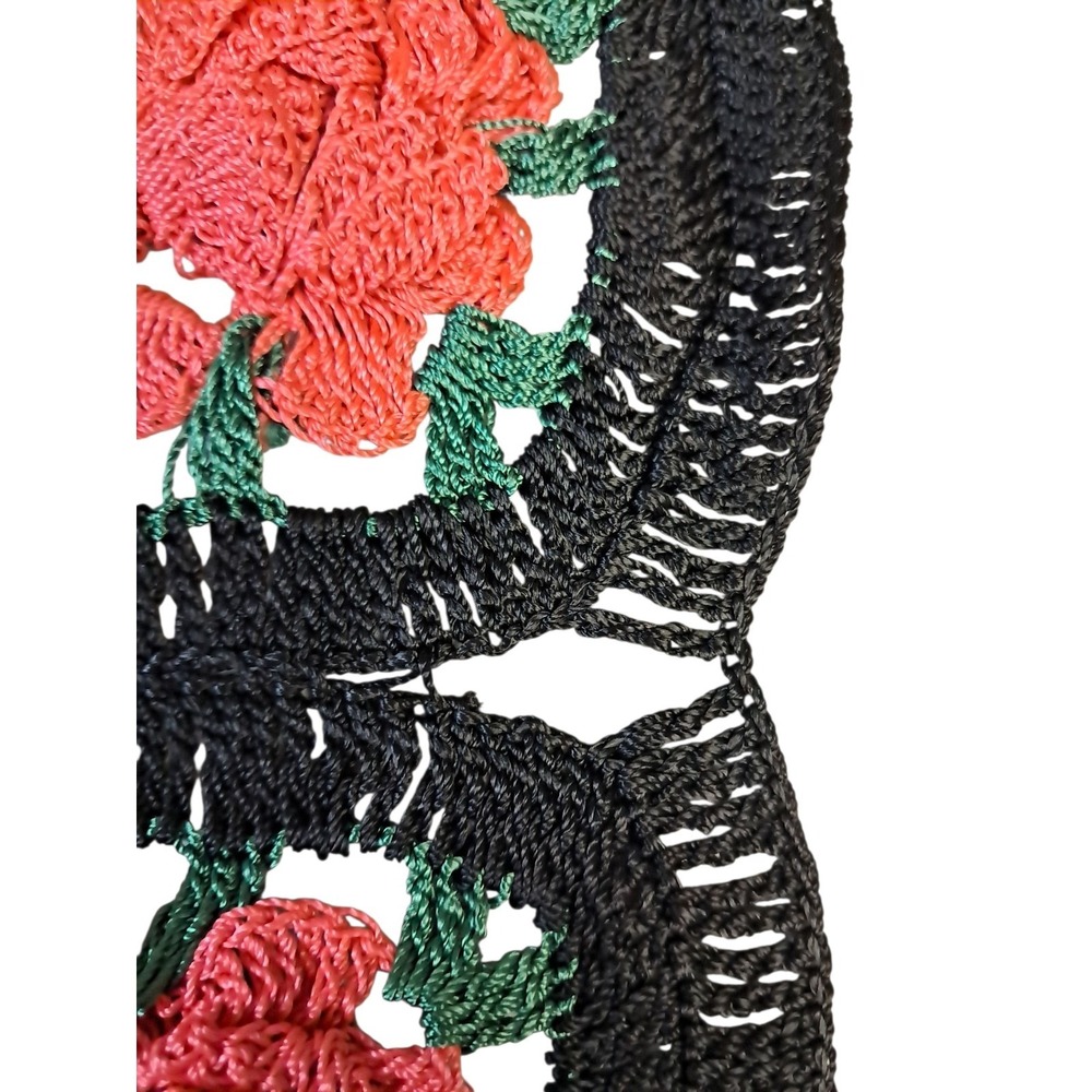Crochet Small Runner Black With Red Roses - Picture 5 of 6